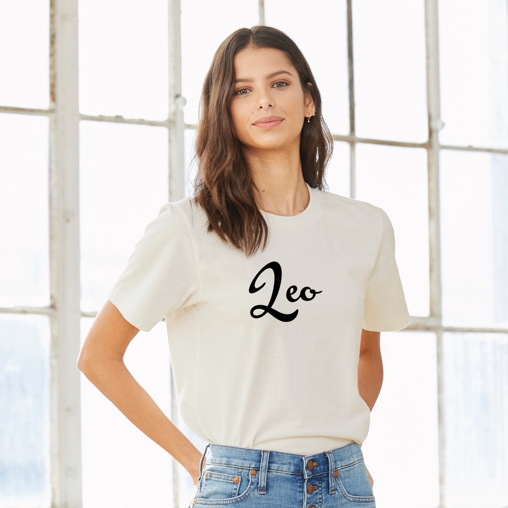 “Leo” Zodiac Sign Tee